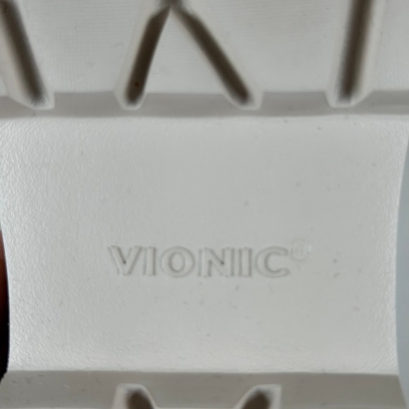 Vionic Cheryl Sherpa Lug Sole Loafers Women's 9 Taupe Suede Cream Neutral Chic - Picture 10 of 14